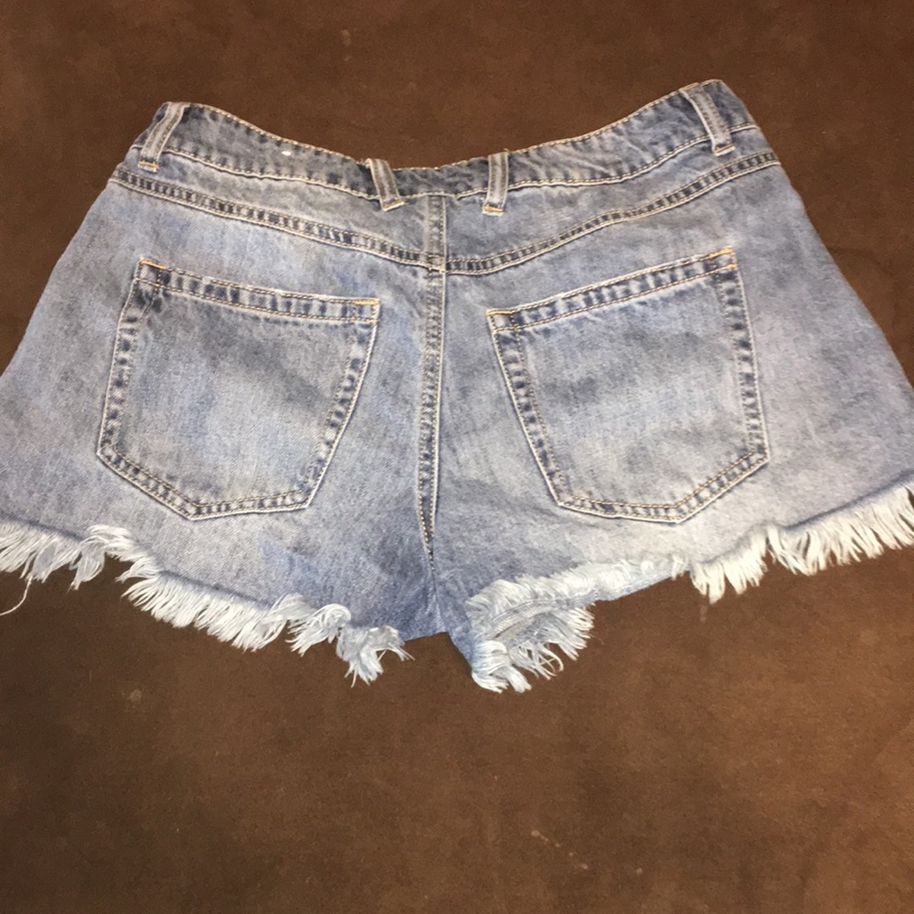 shorts - Picture 2 of 2